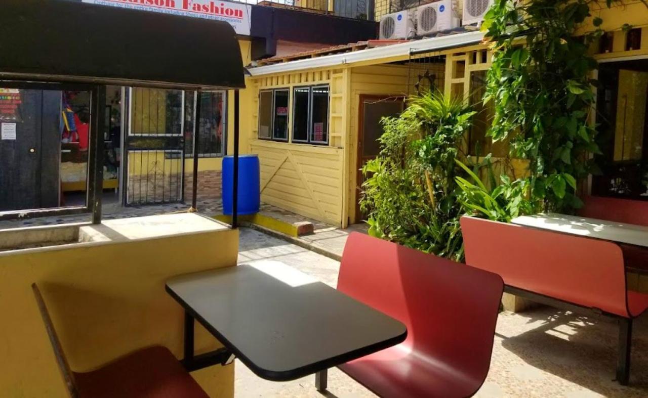 Maxroomz San Ignacio Exterior foto